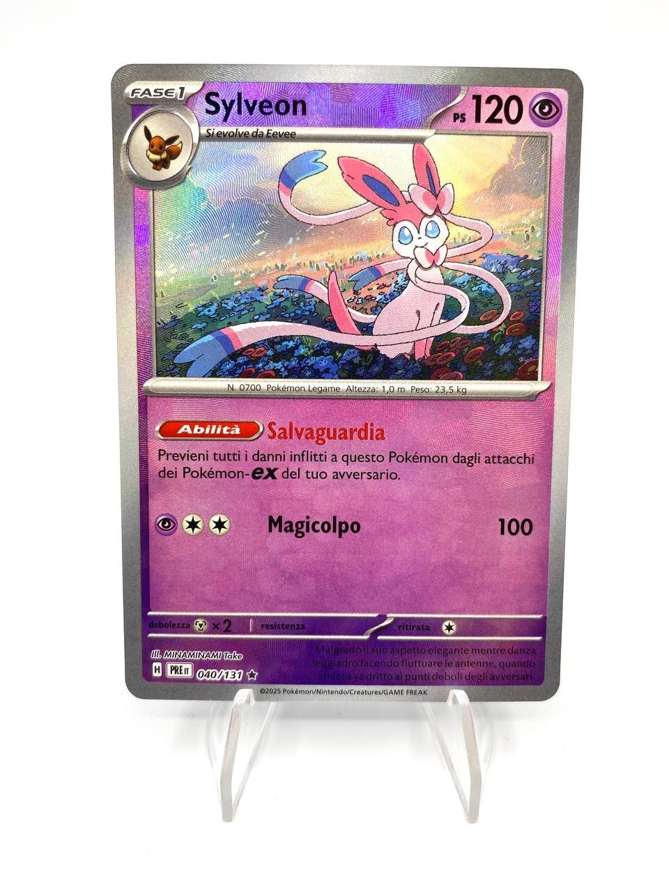 Carta pokemon SYLVEON Poke ball 040/131 set Evoluzioni Prismatiche Italiano NM