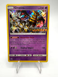 Carta Pokemon Giratina set Lost Thunder Prerelease Promo SM151 Holo Stamped ENG