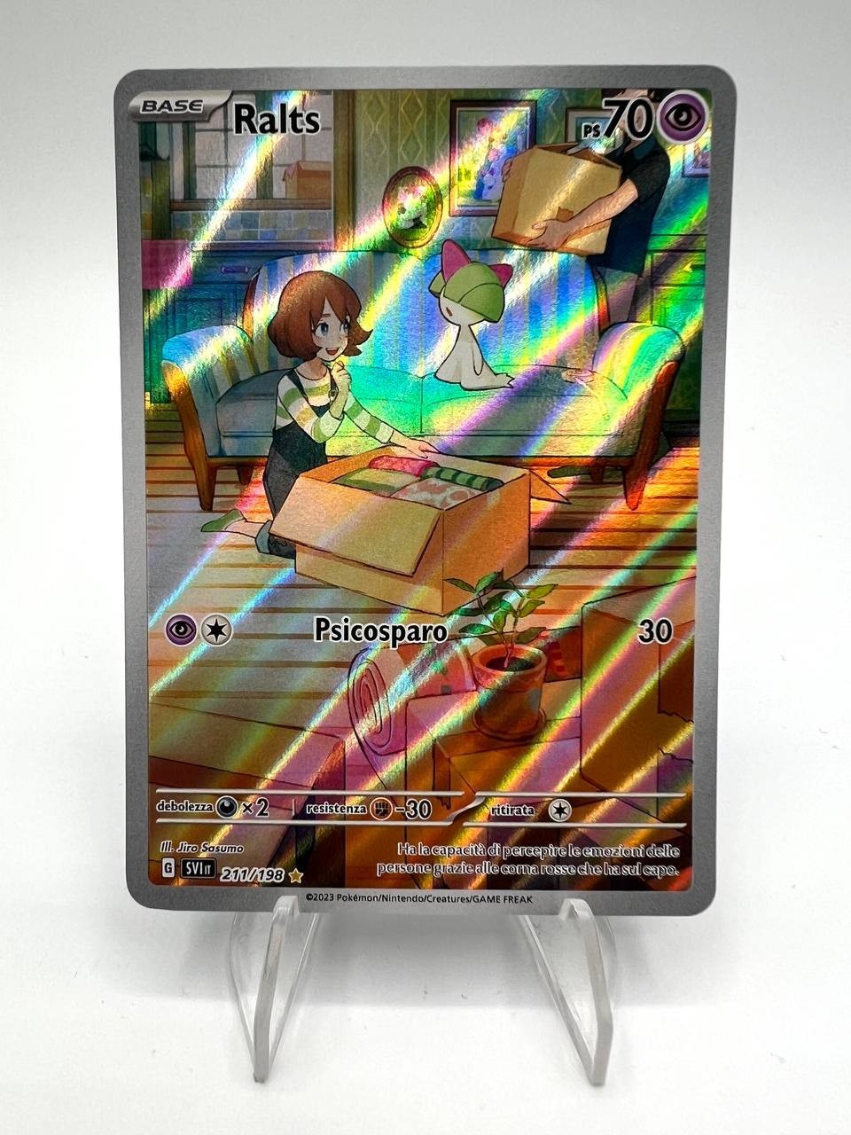 Carta Pokemon Ralts SVI 211/198 Scarlatto e Violetto Italiano Near Mint Holo