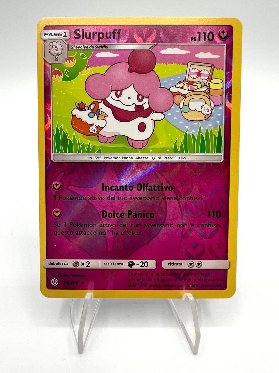 Carta pokemon Slurpuff 154/236 set Eclissi cosmica Italiano Holo reverse NM