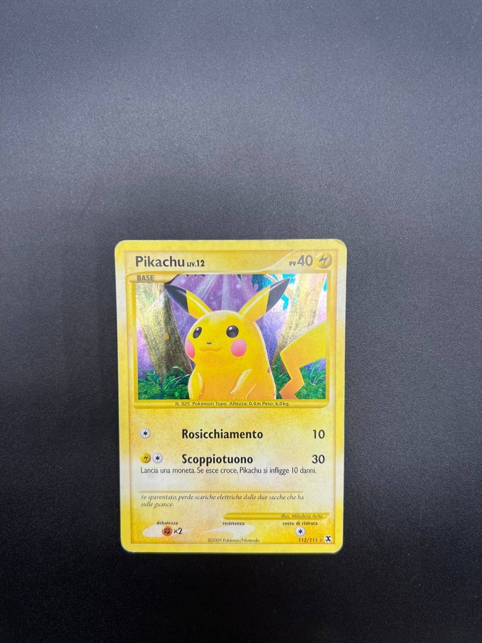 Carta pokemon Pikachu 112/111 set L'ascesa dei rivali Italiano Holo Played