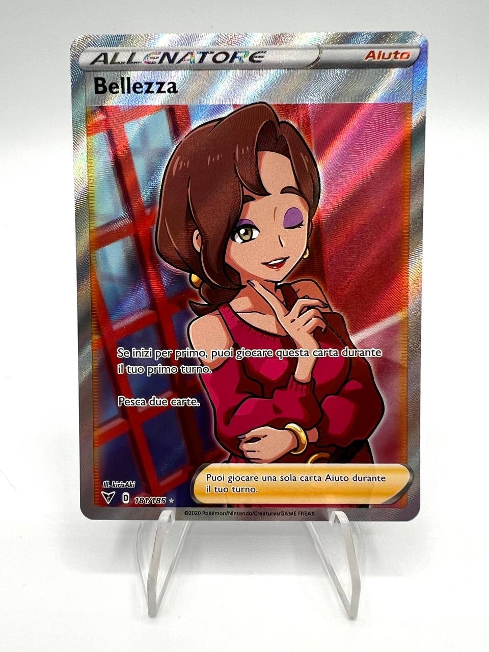 carta pokemon Bellezza D 181/185 Voltaggio sfolgorante Italiano Near mint Holo