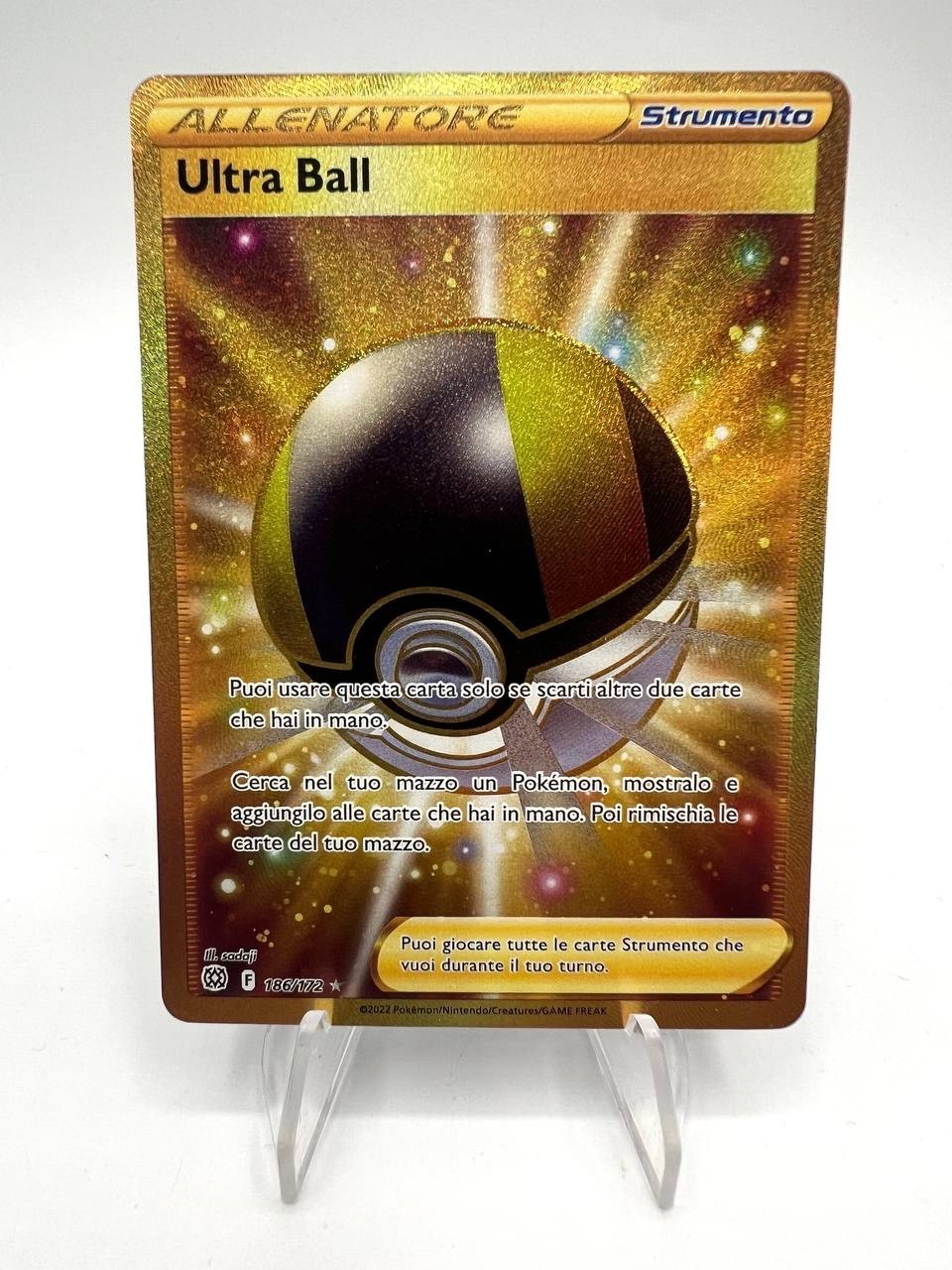 Carta Pokémon ultra Ball Gold F 186/172 set Astri Lucenti Italiano Near mint