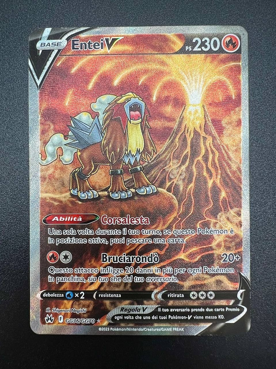 carta Pokemon Entei V GG36/GG70  Zenit Regale italiano near mint alt art
