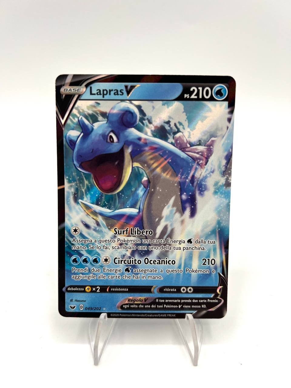 Carta pokemon Lapras V D 049/202 set Spada e scudo Italiano Near mint Holo