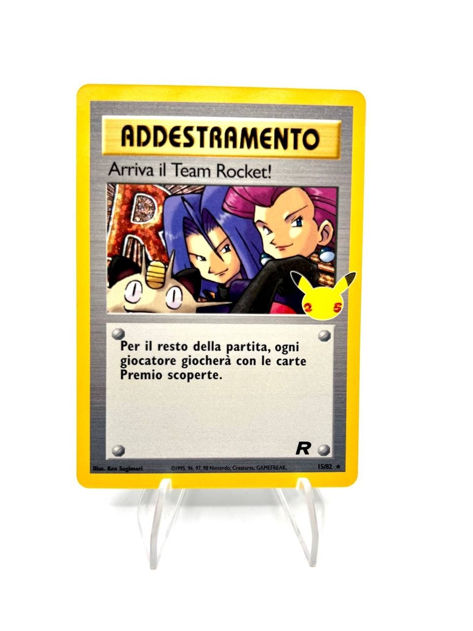 Carta pokemon Arriva il Team Rocket! 15/82 25th Anniversario Italiano Holo NM