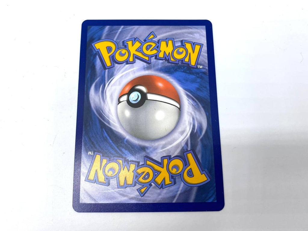 Carta Shelmet 008/086 reverse holo Masterball set Fuoco bianco Pokémon NM