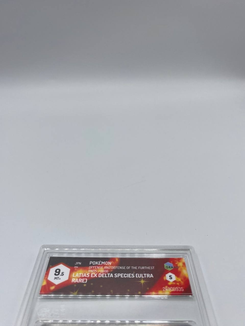 Latias ex Delta Species 014/068 Offense Defense of the Furthest Ends Graad 9.5