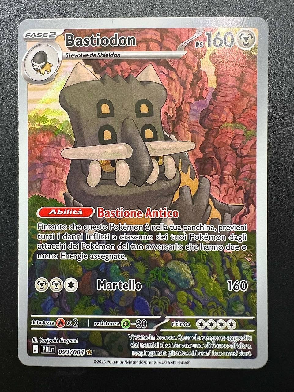 Carta Pokèmon Bastiodon PBL 093/084 set Buio Pesto Italiano Near mint Holo