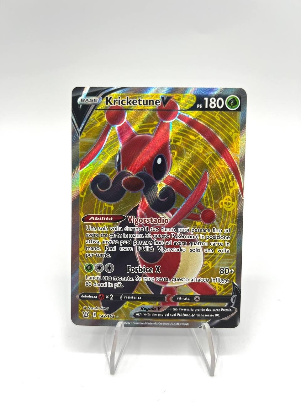 Pokemon card KRICKETUNE V  RARA FULL ART 142/163  Stili di Lotta ITALIANO MINT