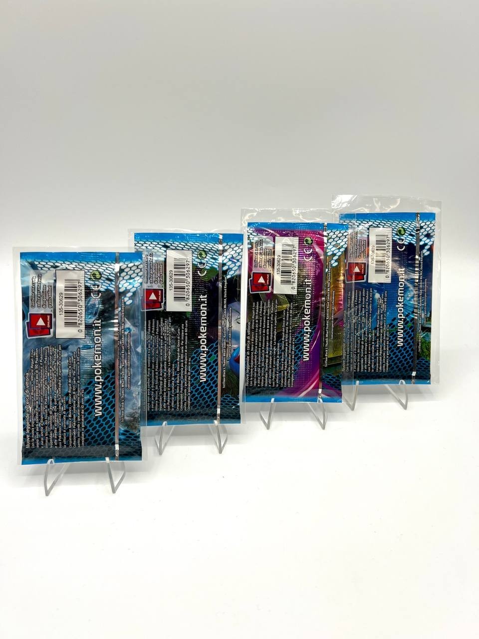 Art set Pokemon Bustine set Nero e bianco Vittorie regali Italiano Sealed