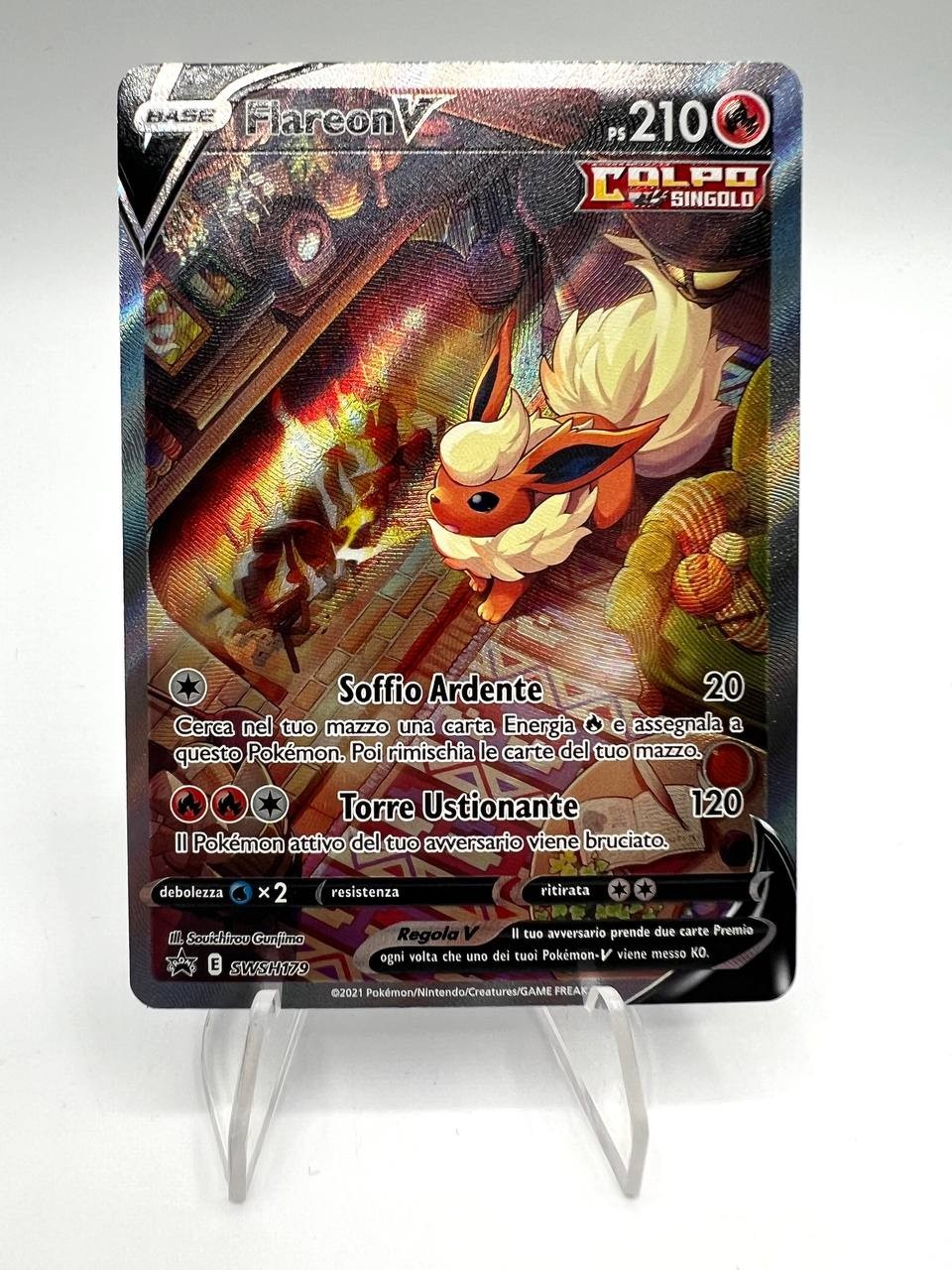 Carta Pokemon Flareon V SWSH179 PROMO Full Art Holo Spada e scudo Italiano NM