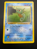 Carta pokemon Horsea 49/62 Fossil FO 1a Edizione Vintage No holo Excellent ITA
